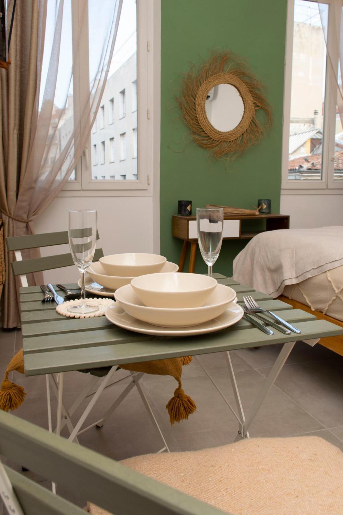 Ferienwohnung La Boheme Au Vieux-Port Marseilles Exterior foto